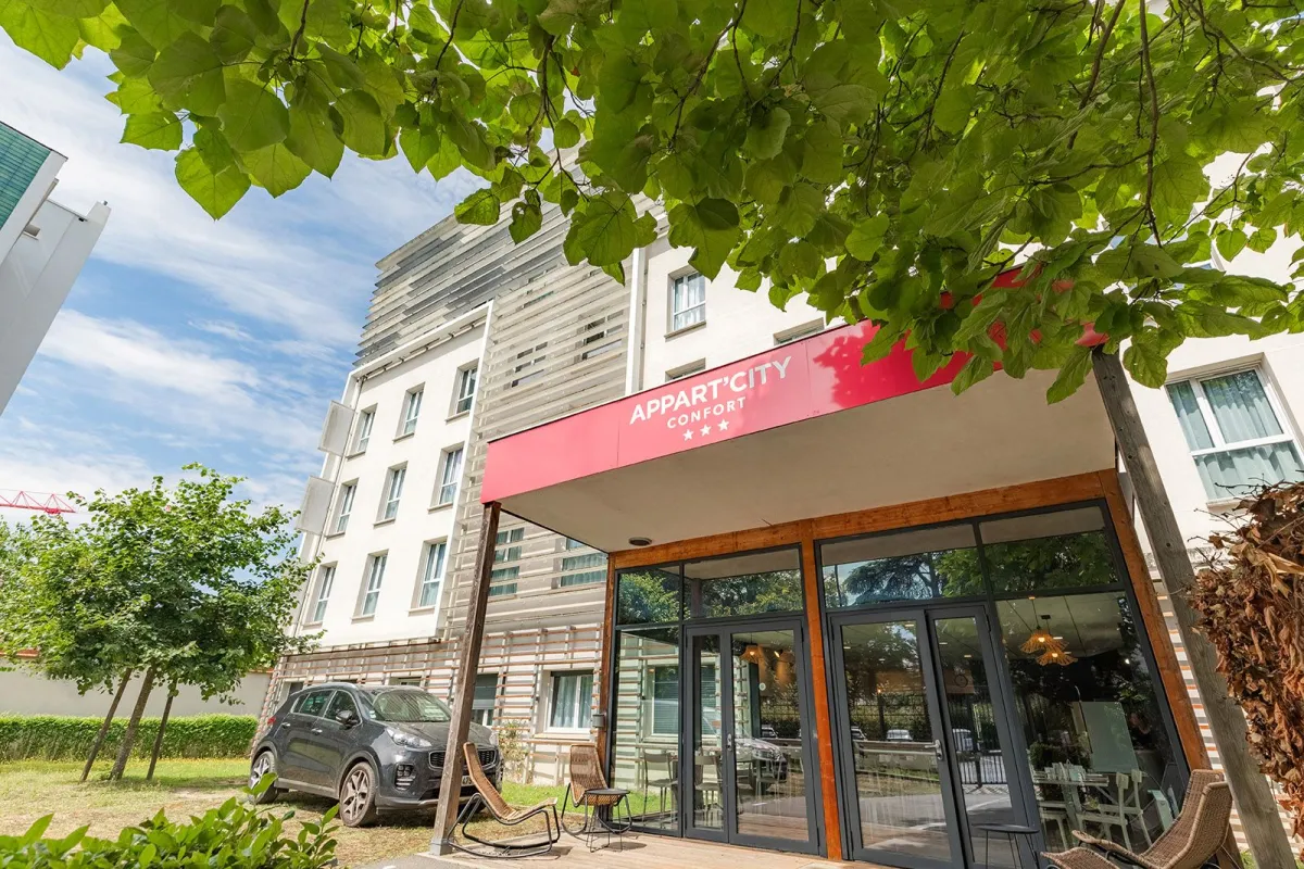 Investissement immobilier ancien rénové : Programme Appart'City Orleans situé à ORLEANS (45000), éligible au dispositif LMNP résidence services.