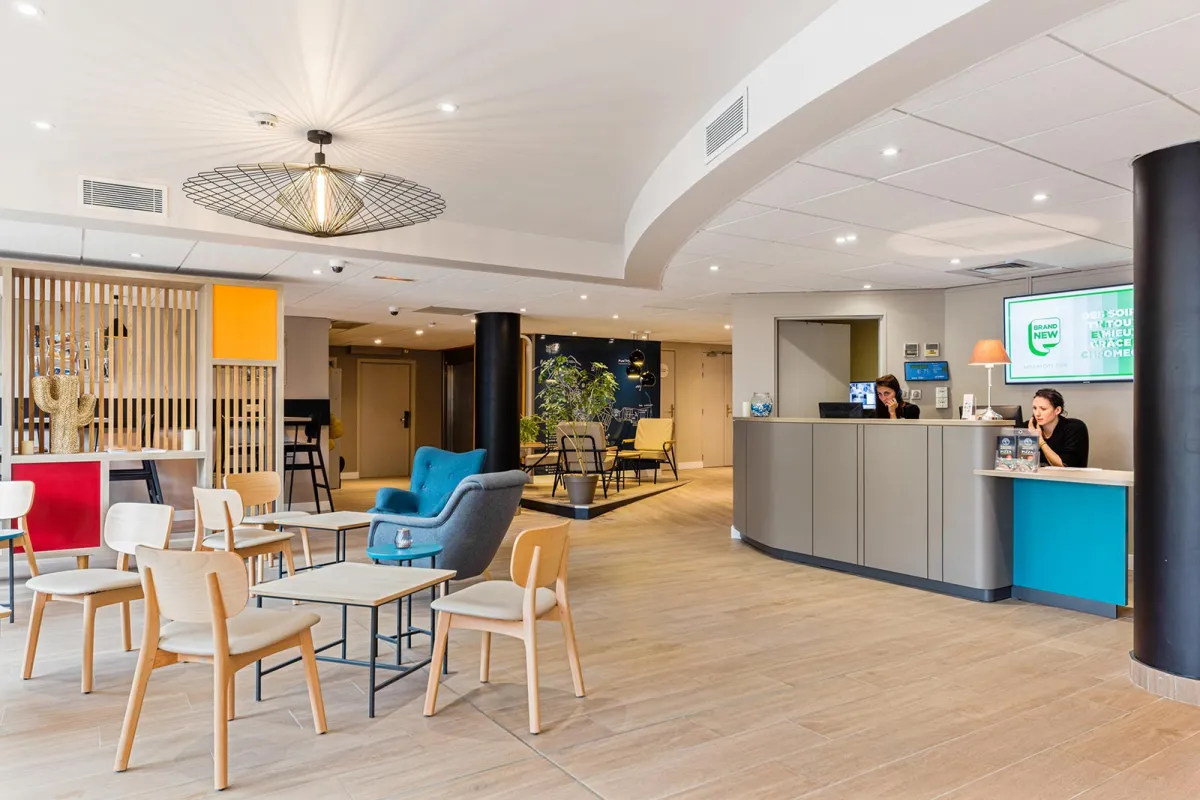 Investissement immobilier ancien rénové : Programme Appart City Saint Roch situé à MONTPELLIER (34000), éligible au dispositif LMNP résidence services.
