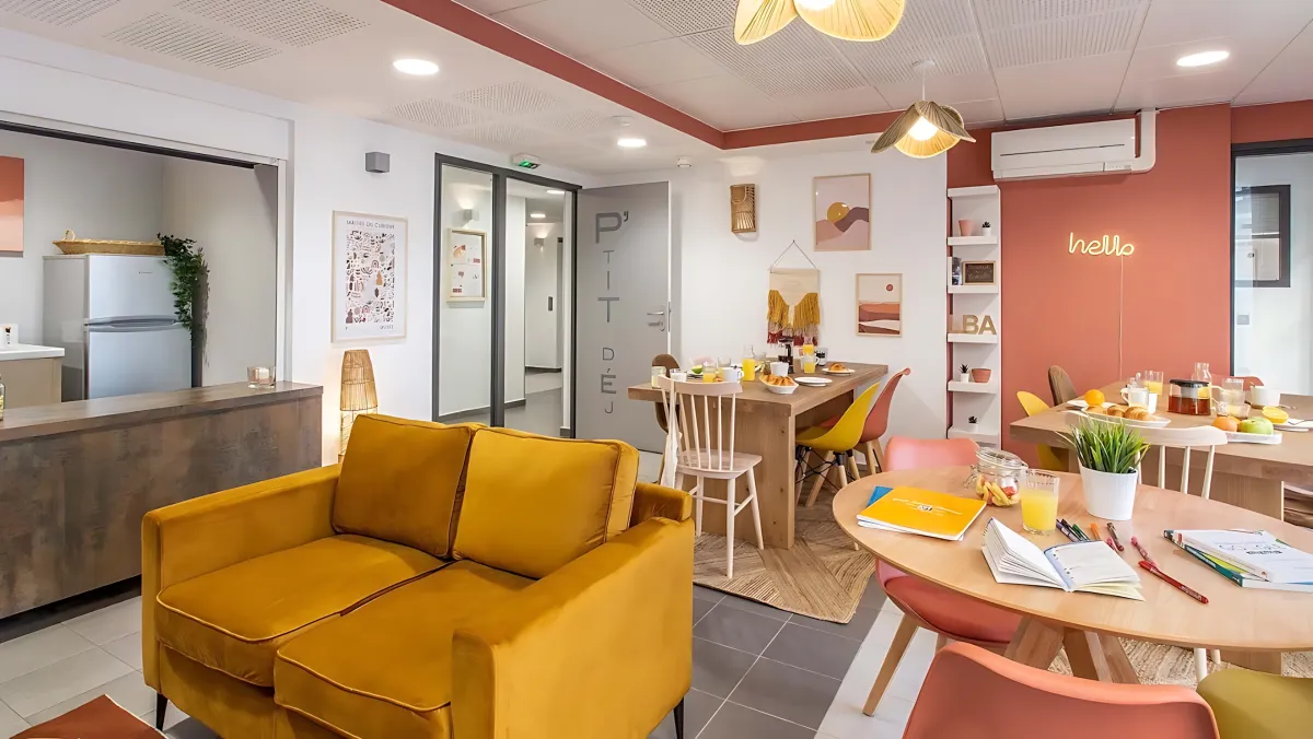 Investissement immobilier ancien rénové : Programme Carré Saint-Pierre situé à MARSEILLE (13005), éligible au dispositif LMNP résidence services.