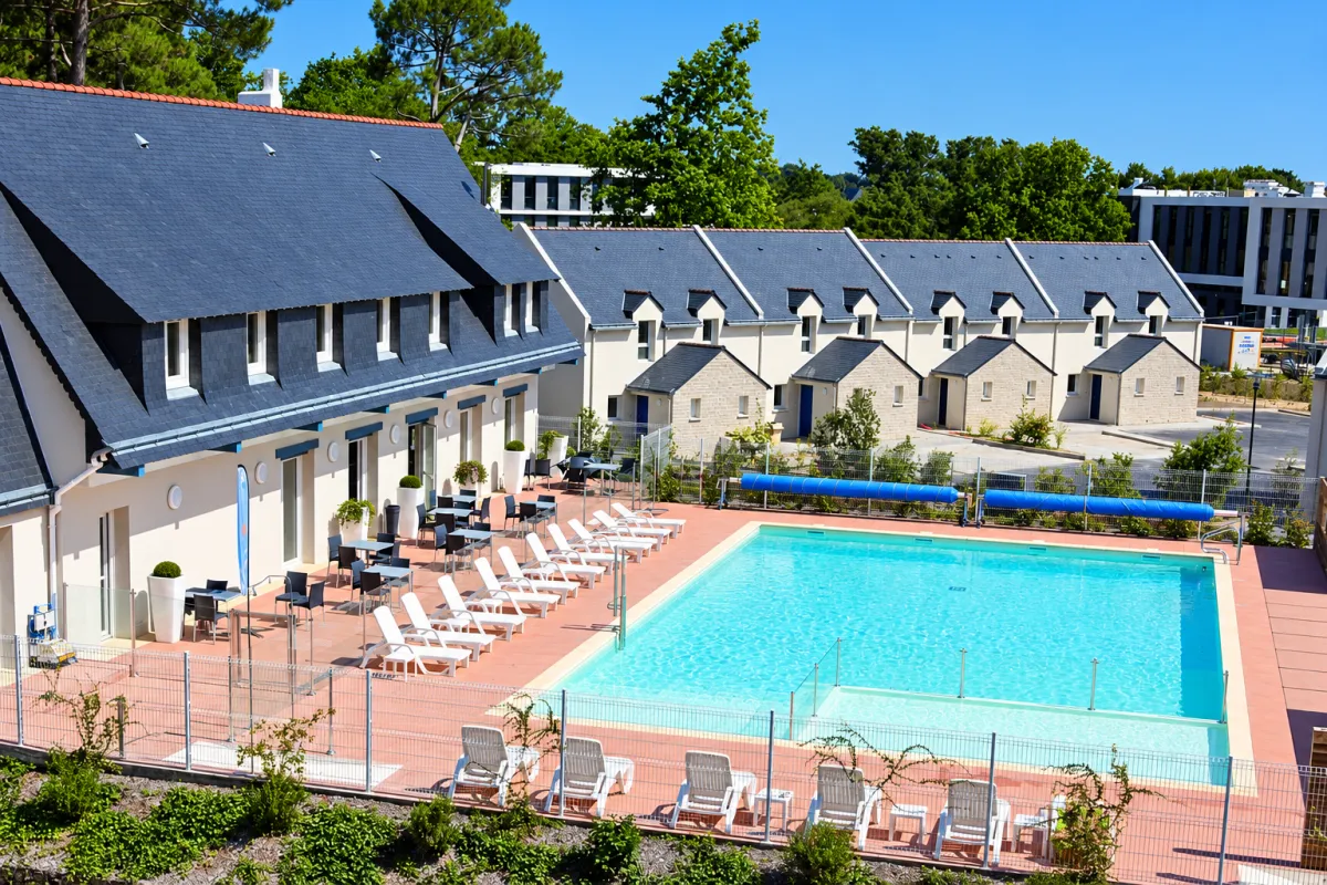 Investissement immobilier ancien rénové : Programme Ker Goh Lenn situé à PLESCOP (56890), éligible au dispositif LMNP résidence services.