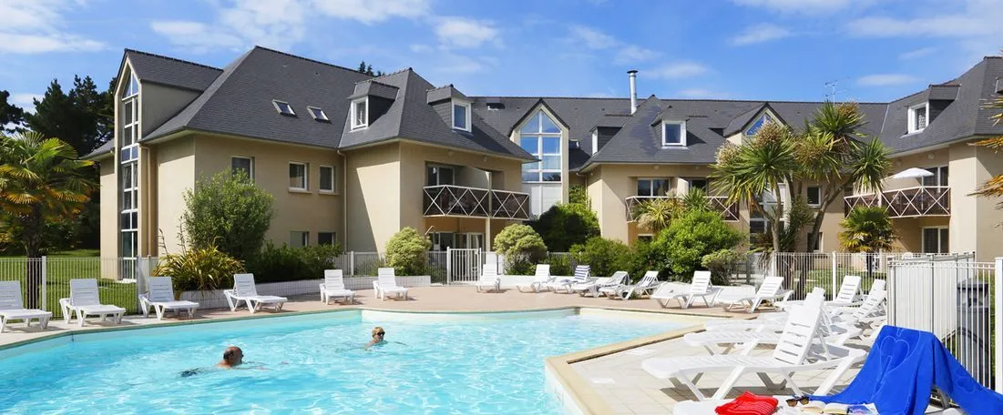 Investissement immobilier ancien rénové : Programme Kermael - Saint Briac situé à SAINT BRIAC SUR MER (35800), éligible au dispositif LMNP résidence services.