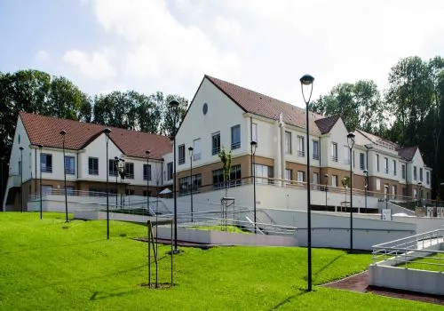 Investissement immobilier ancien rénové : Programme La Demoiselle situé à VOUZIERS (08400), éligible au dispositif LMNP résidence services.