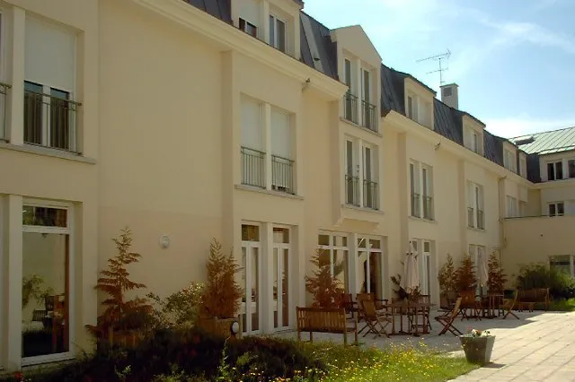 Programme Immobilier BONNIERES SUR SEINE La Villa des Aînés LMNP résidence services photo 2 