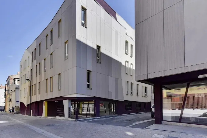 Investissement immobilier ancien rénové : Programme LE CONSERVATOIRE situé à PERPIGNAN (66100), éligible au dispositif LMNP résidence services.