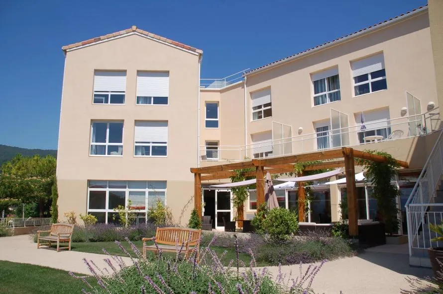 Programme Immobilier CHATEAUNEUF GRASSE Le Pré du Lac  LMNP résidence services photo 2 