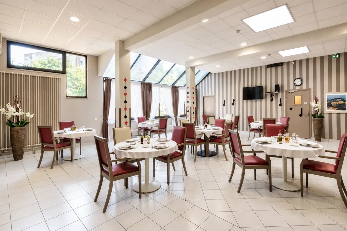 Programme Immobilier CHATEL GUYON Les Candélies LMNP résidence services photo 4 