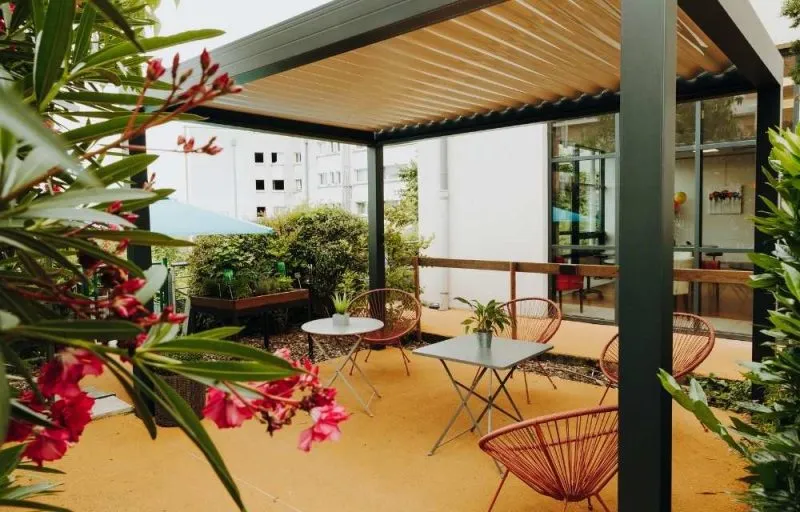 Investissement immobilier ancien rénové : Programme Marengo - Jolimont situé à TOULOUSE (31000), éligible au dispositif LMNP résidence services.