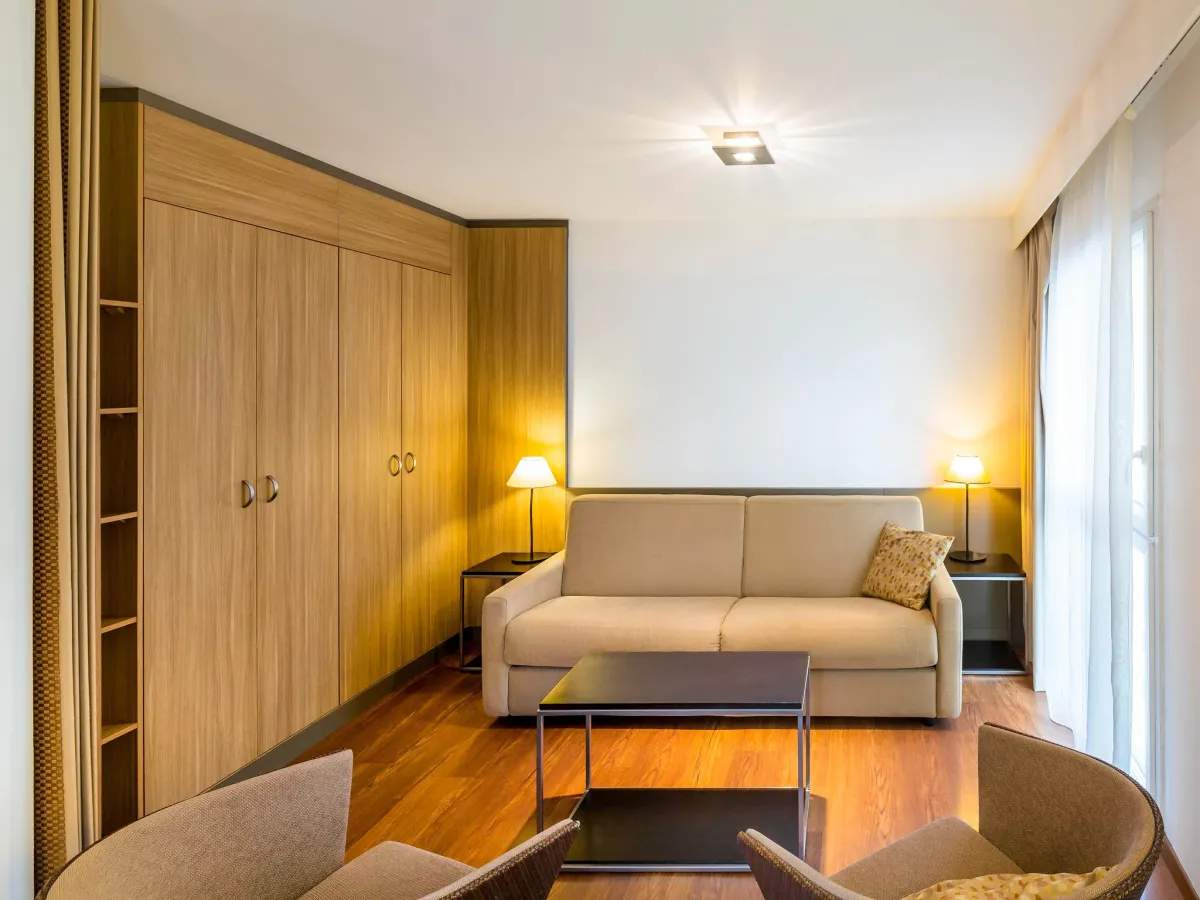 Investissement immobilier ancien rénové : Programme Nantes Centre situé à NANTES (44000), éligible au dispositif LMNP résidence services.