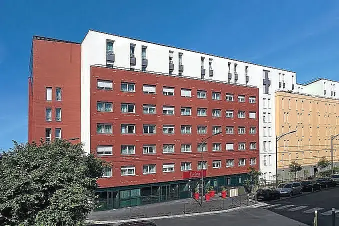 LOGELY (Gabriel Peri)